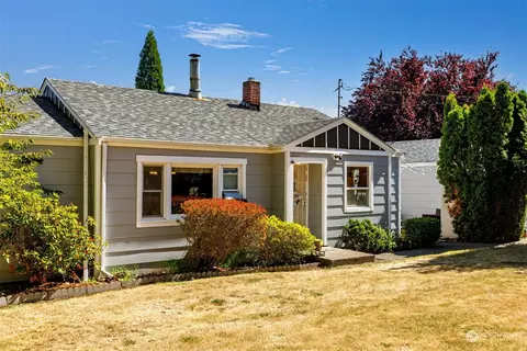 2275 Douglas Rd, Ferndale, WA 98248