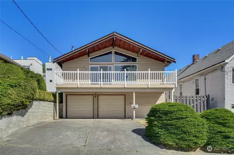 2826 SW Nevada St, Seattle, WA 98126