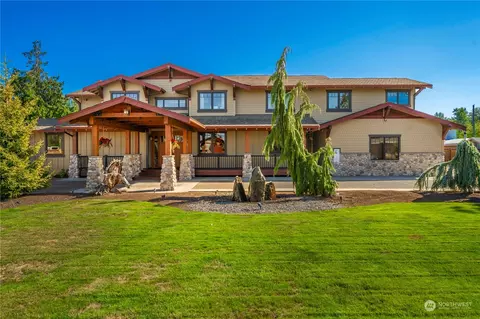 3416 80th St E, Tacoma, WA 98443