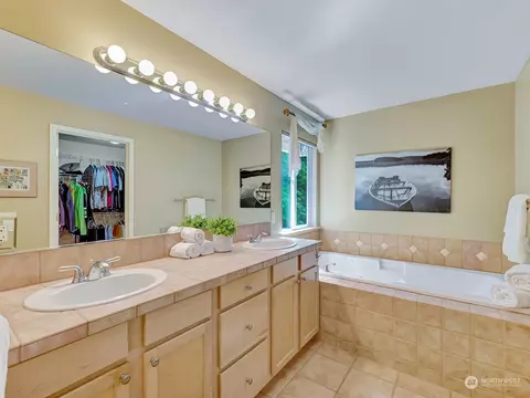 23927 30th Dr SE, Bothell, WA 98021 photo 17