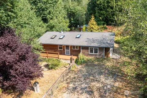 4719 Lackey Rd NW, Lakebay, WA 98349