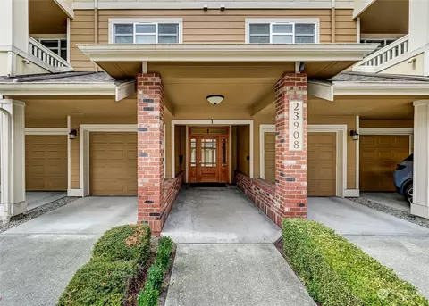 23908 NE 115th Ln #101, Redmond, WA 98053
