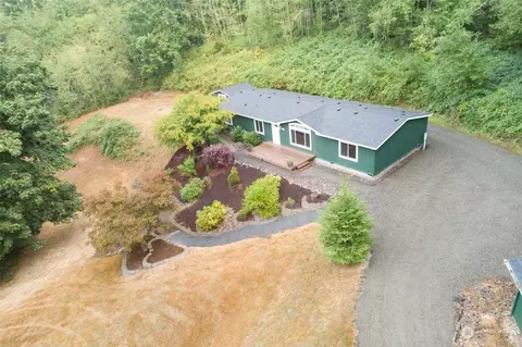 106 Allworth Dr, Castle Rock, WA 98611