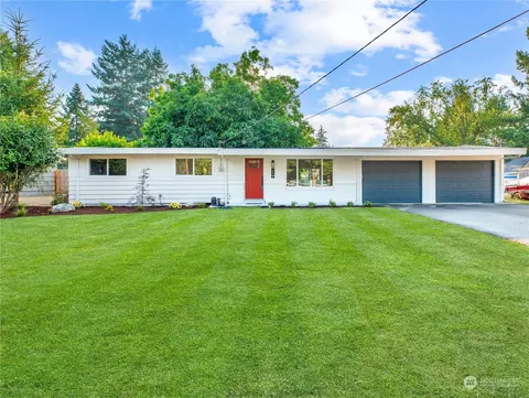 10814 108th Ave SW, Tacoma, WA 98498