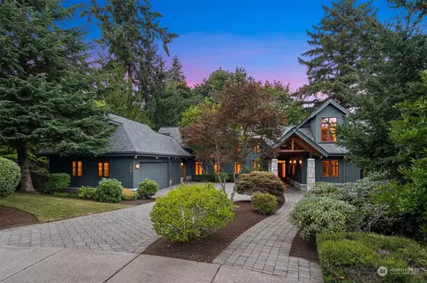 750 168th Pl SE, Bellevue, WA 98008