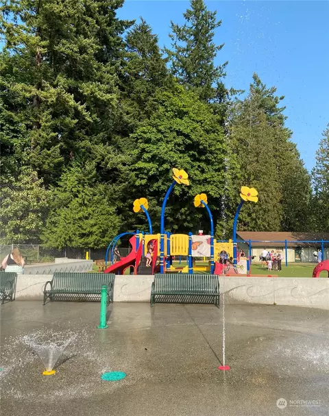 714 47th St SE, Everett, WA 98203 photo 38