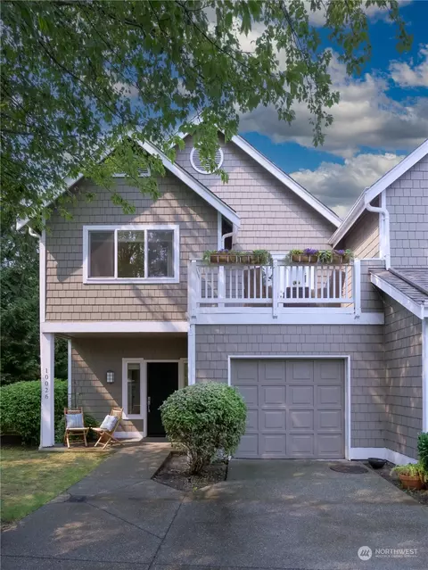 10026 NE 38th Ct, Kirkland, WA 98033