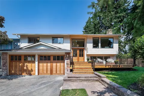 8005 194th Pl SW, Edmonds, WA 98026