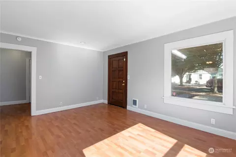 551 18th Ave, Longview, WA 98632 photo 4
