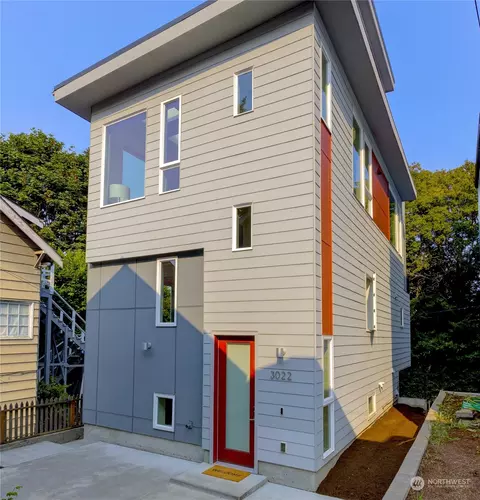 3022 4th Ave W, Seattle, WA 98119