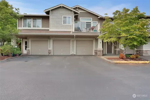 6127 Hazel Loop SE #E-9, Auburn, WA 98092