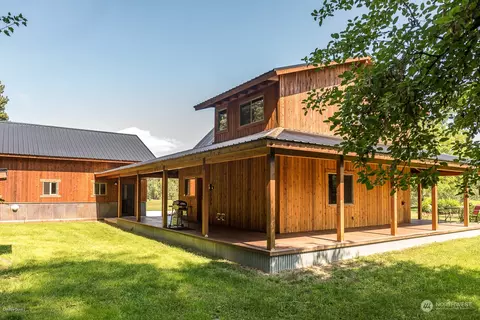 Exterior - 887 Twisp Carlton Rd, Twisp, WA 98856 photo 11 of 11