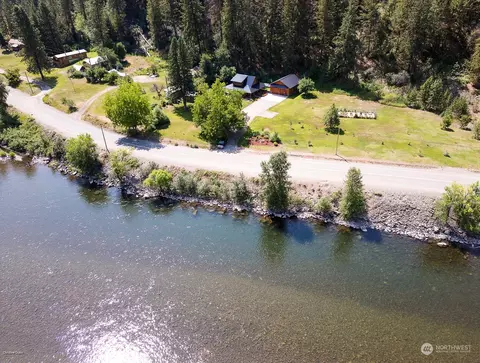 View/Area - 887 Twisp Carlton Rd, Twisp, WA 98856 photo 3 of 3