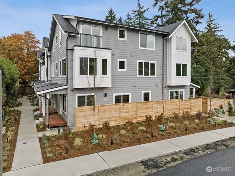 1903 N Oakes St #B, Tacoma, WA 98406
