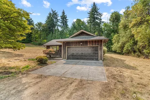 2010 Grimm Rd, Kelso, WA 98626