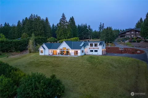 33720 Hood Canal Dr NE, Kingston, WA 98346