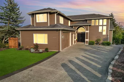 9122 189th Avenue Ct E, Bonney Lake, WA 98391