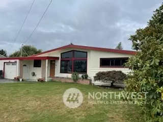 15138 Sunset Ln, Mount Vernon, WA 98273