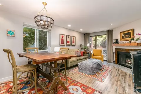 3312 I St NE #D201, Auburn, WA 98002
