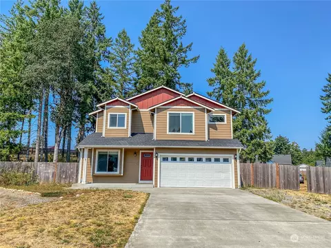 114 Lillian Ln SE, Rainier, WA 98576