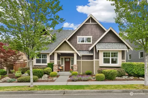 3002 SE 17th St, North Bend, WA 98045