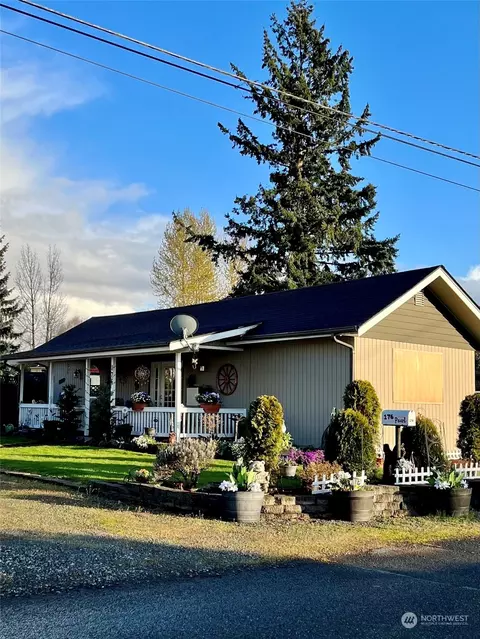 176 Pearl St, Buckley, WA 98321