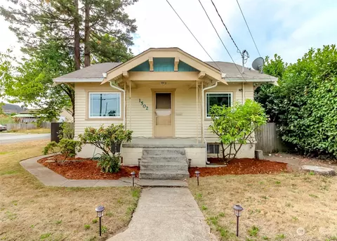 1502 S 41st St, Tacoma, WA 98418