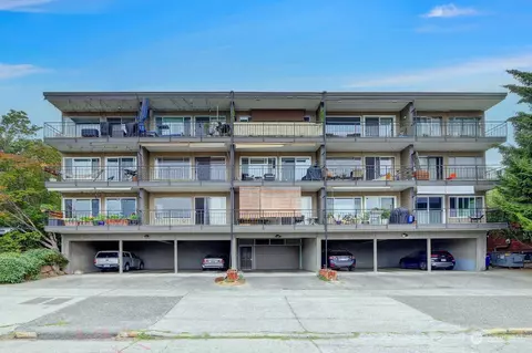 303 N 44th St #202, Seattle, WA 98103
