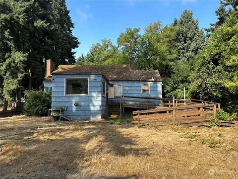 12215 8th Ave S, Seattle, WA 98168