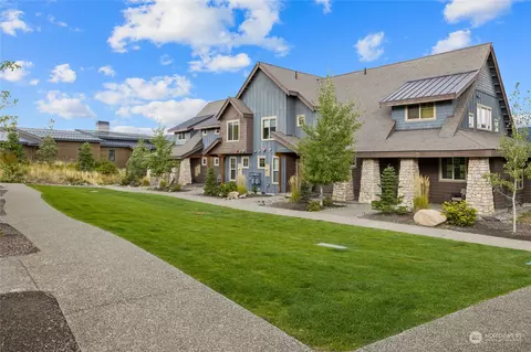 135 Big Hill Dr, Cle Elum, WA 98922