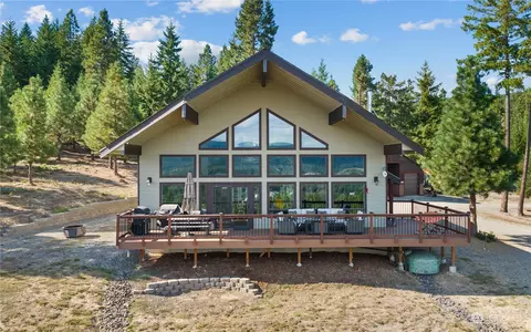 611 Sun Ridge Dr, Cle Elum, WA 98922