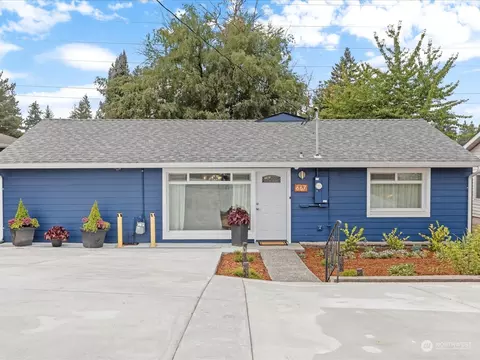 667 Shelton Ave NE, Renton, WA 98056