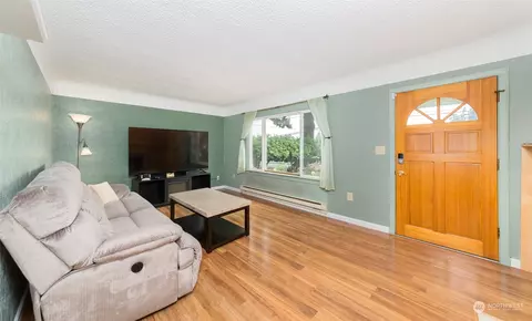 6930 E Cady Rd, Everett, WA 98203 photo 3