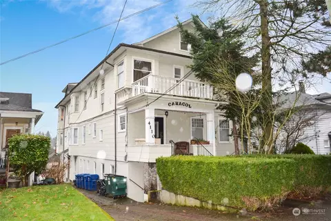 4110 Whitman Ave N, Seattle, WA 98103