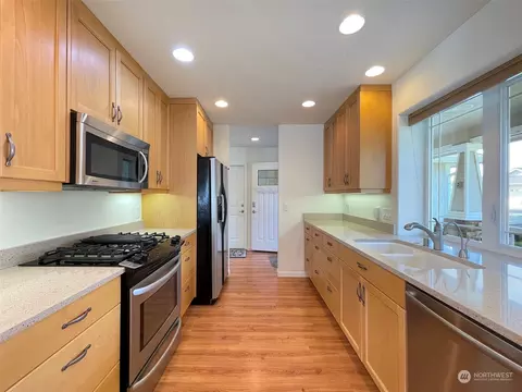 902 N Camden Ct, Sequim, WA 98382 photo 10