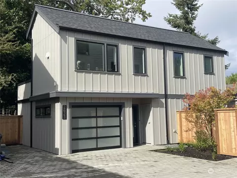 2623 34th Ave W, Seattle, WA 98199