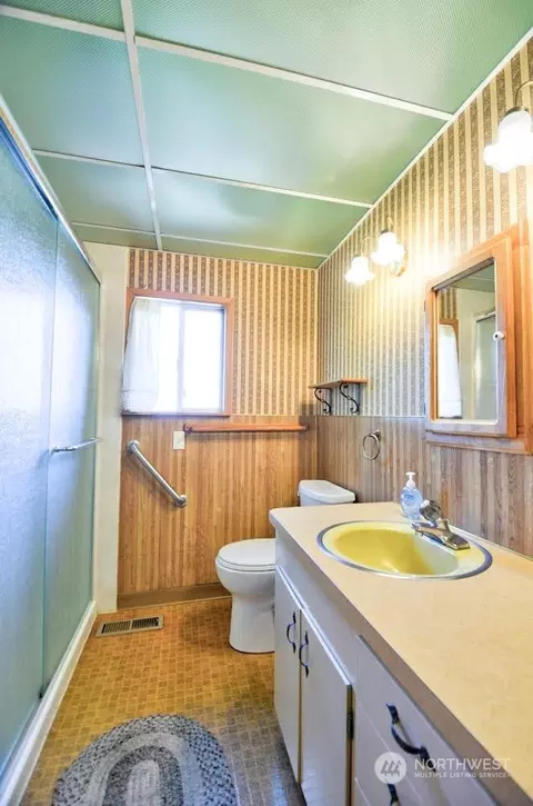 314 Main St, Onalaska, WA 98570 photo 12