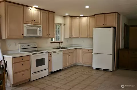 62 Springer Ln, Brinnon, WA 98320 photo 8