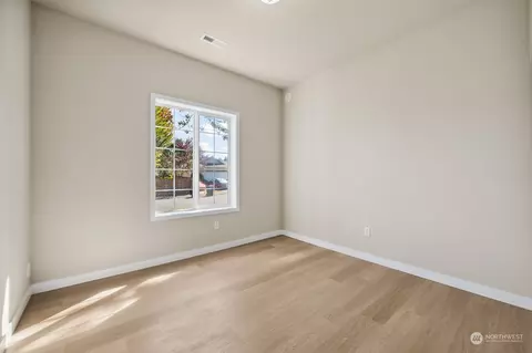 19616 12th Ave E, Spanaway, WA 98387 photo 9