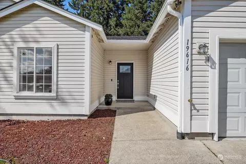 19616 12th Ave E, Spanaway, WA 98387 photo 2