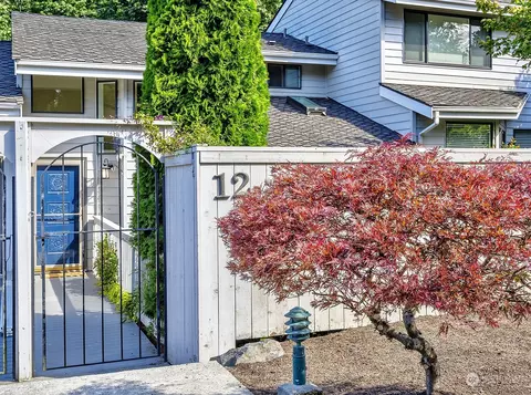 15800 Village Green Dr #12, Mill Creek, WA 98012