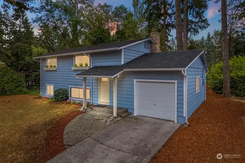 10118 111th Street Ct SW, Lakewood, WA 98498