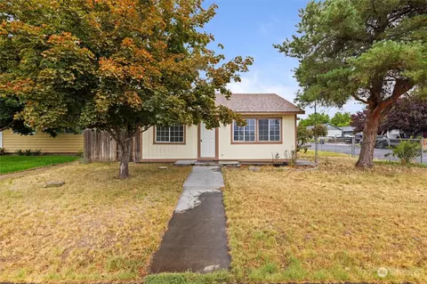 155 E Pine St, Othello, WA 99344 photo 2