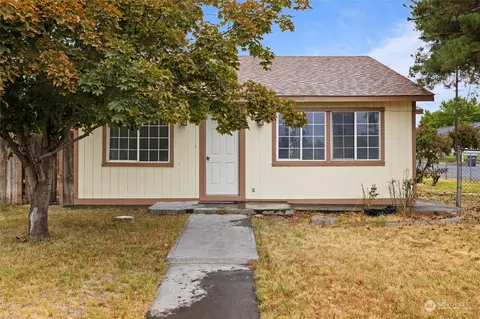 155 E Pine St, Othello, WA 99344