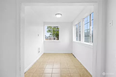 155 E Pine St, Othello, WA 99344 photo 11
