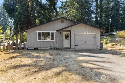 650 SW View Dr, Port Orchard, WA 98367