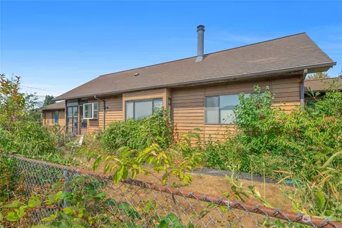 2132 Highland Ave, Everett, WA 98201