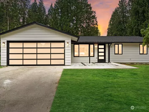 10832 NE 134th St, Kirkland, WA 98034