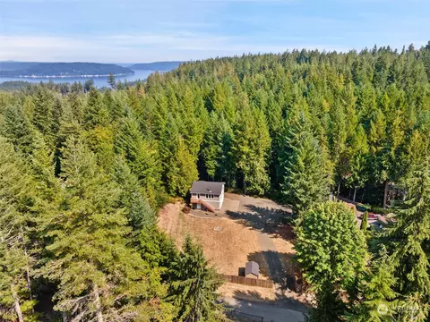 50 E Overlook Pl, Union, WA 98592