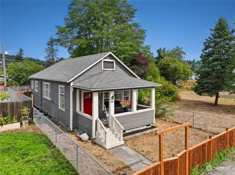 260 Sussex Ave E, Tenino, WA 98589